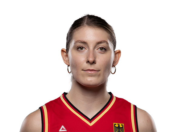 Luisa Geiselsoder headshot